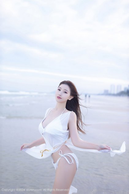 久久久久久久久久久精品海报